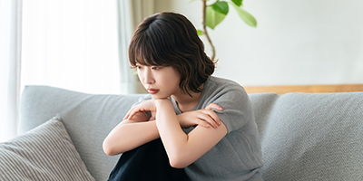 不倫の疑いはすぐ問い詰めるべき？冷静な判断ポイントの画像